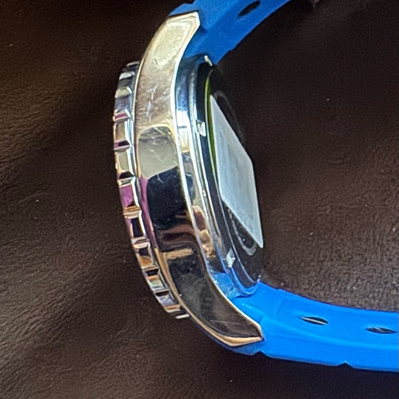 Kyboe! Turquoise Blue 40mm Quartz New - Picture 4 of 11